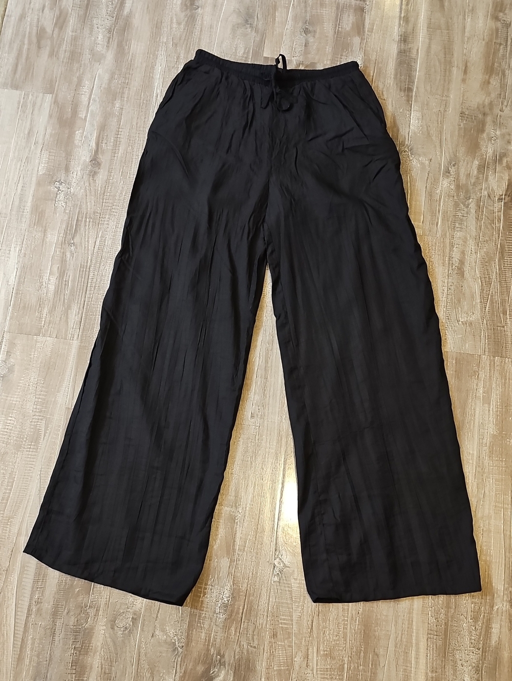 NWT Streetwear Society Pants Wide Leg Pull On Small Black Lightweight - Picture 1 of 5